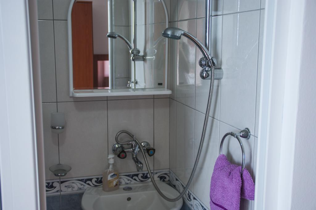 Axenia Hotel Utjeha Zimmer foto