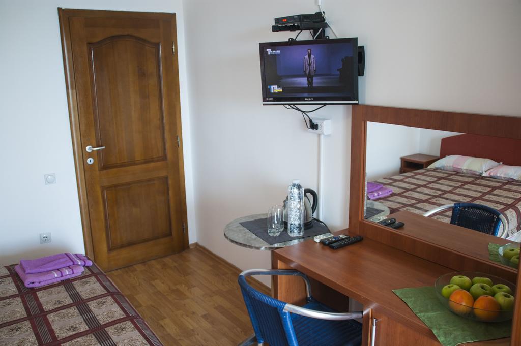 Axenia Hotel Utjeha Zimmer foto